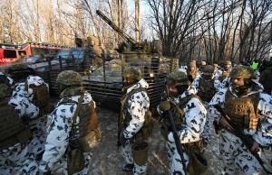 Soldații ucraineni se pregătesc de război în „orașul fantomă” de la Cernobîl