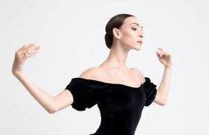 Olga Smirnova, una dintre starurile baletului rusesc, a părăsit Teatrul Balșoi din Moscova condamnând invazia din Ucraina