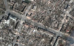 Noi imagini din satelit cu dezastrul din Mariupol. Orașul a fost aproape ras de pe fața pământului. O maternitate este evacuată cu forţa spre Rusia