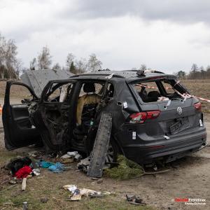 Rușii au împușcat o familie cu un băiețel de 2 ani. Mașina lor a fost bombardată în timp ce fugeau din Borodeanka