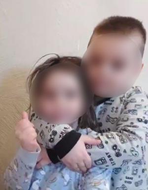 "Țipa pentru copiii săi" Doi fraţi de trei şi cinci ani, morţi într-un incendiu cumplit, care le-a mistuit casa din Anglia. Mama lor este însărcinată