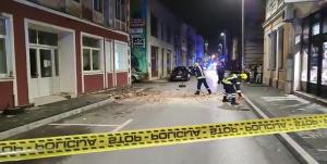 Un cutremur puternic, de 5,7 pe Richter, a lovit noaptea trecută în Bosnia. O tânără a murit, părinții și sora ei sunt răniți