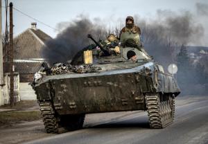 Bătălia pentru Donbas. Experții anticipează lupte de o amploare nemaiîntâlnită de la cel de-Al Doilea Război Mondial