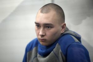 Vadim, soldatul rus judecat în Ucraina, i-a spus văduvei că îi pare rău că i-a ucis soțul: ”Ni s-a ordonat să venim cu coloana”