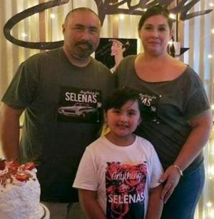 „O durere greu de suportat” Patru copii rămaşi orfani, după ce mama a fost ucisă în masacrul din Texas, iar tatăl a făcut infarct de supărare