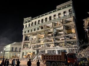 Explozie la un hotel din Havana: Bilanţul morţilor a crescut. Cel puţin 22 de oameni şi-au pierdut viaţa, alţi 70 sunt răniţi