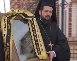 Pelerinaj la o mănăstire din Teleorman: Cea mai veche icoană din lume, cu chipul Maicii Domnului, a ajuns în România
