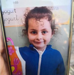 Elena, o fetiță de nici 5 anișori, a fost ucisă de mama ei și îngropată pe un câmp din Catania. Femeia inventase răpirea copilei