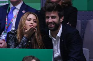 Shakira, înşelată de Pique cu o altă femeie. Zvonuri de despărţire după 11 ani de relaţie şi doi copii