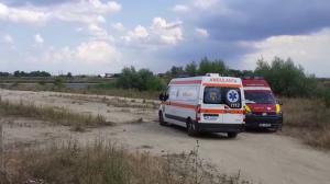 Filmul tragediei din râul Timiş: Doi părinţi au murit chiar sub ochii copiilor lor. Au fost găsiţi de scanfandri unul lângă altul, la o zi după ce au dispărut în ape
