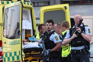 Atac armat într-un centru comercial din Copenhaga. Mai multe persoane, împuşcate de un tânăr de 22 de ani. Bărbatul a fost arestat