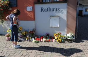 O fetiță de 14 ani din Germania, găsită moartă într-un lac la 8 zile de la dispariţie. Ar fi fost ademenită de un pedofil