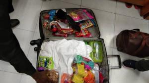 Un turist indian a fost prins pe aeroport în timp ce încerca să se îmbarce cu 17 animale sălbatice în bagaje. Poliţiştii din Thailanda l-au arestat pe loc