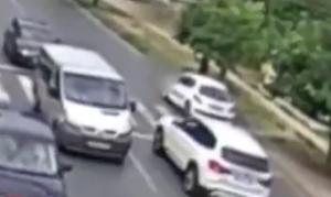 Filmul accidentului din Popeşti-Leordeni, unde un polițist a lovit mortal o femeie pe trecerea de pietoni. Sora victimei: "Și aparatul auditiv era spart"