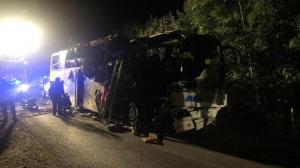 Imagini dramatice cu autocarul în care au murit trei români, în Bulgaria. A fost filmat cum gonește cu viteză dublă față de cea legală, între Veliko Tarnovo și Ruse