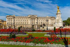 Care sunt noile și vechile reședințe ale Regelui Charles al III-a. Cea din Transilvania e de o frumusețe rară