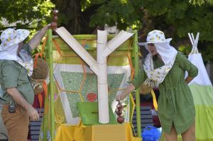 (P) A fost şi în acest an Festivalul "Puppets Occupy Street" Craiova – tărâmul poveştilor pline de culoare şi speranță