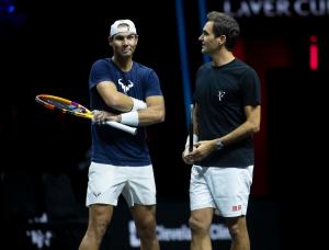 Roger Federer se retrage. "Domnul Tenis" dispută ultimul meci al carierei: va evolua la dublu, la Laver Cup, alături de prietenul şi rivalul său Rafael Nadal