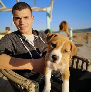 Daniel, un tânăr român de doar 26 de ani, a murit sub ochii prietenilor lui, pe un drum din Italia. "Acum protejează-ți mama de acolo de sus"