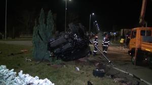 Accident înfiorător filmat într-un giratoriu din Sebeș. Un tânăr de 21 de ani a murit după impactul devastator