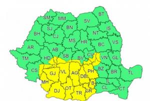 Meteo: Alertă de viscol, lapoviță și ninsori în mai multe zone din țară, inclusiv București. Cod galben de vreme severă emis de ANM, până sâmbătă noapte
