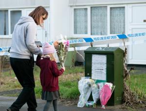 Fetiţa de 4 ani sfâşiată de câine în UK a murit sub ochii mamei. Strigătele disperate ale femeii au alertat vecinii: "Urletul ei ne va bântui. O tragedie enormă"