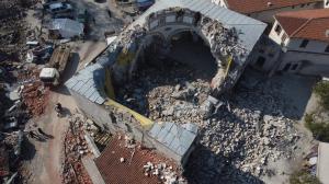 Cutremurul din Turcia a distrus prima moschee a Anatoliei, veche de 1400 de ani. Aici era păstrată "barba profetului Mahomed"