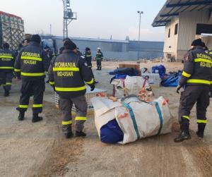 Prima misiune a salvatorilor români în Turcia. Echipa RO-USAR încearcă să salveze o familie prinsă sub dărâmături