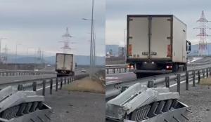 Șofer de camion, filmat în timp ce conduce cu spatele pe autostradă, în zona Turda-Sebeş. Cu ce amendă s-a ales