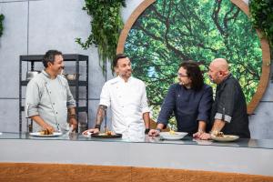Sezonul 11 Chefi la cuțite are premiera luni, 20:30, pe Antena 1 şi AntenaPLAY. Se schimbă regulile în bucătăria amuletelor