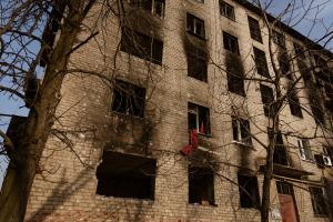 Imagini din infernul în care trăiesc 7 copii. Ruşii au transformat Avdiivka într-un oraş post-apocaliptic, forţează o încercuire completă