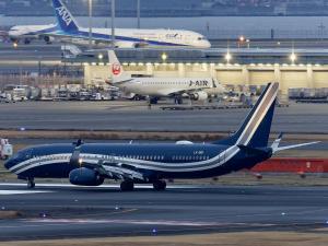 PSD vrea să cumpere aeronavă prezidenţială după ce Iohannis a mers cu un avion privat în Japonia