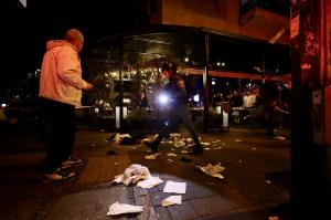 Atac armat cu trei răniţi în Tel Aviv: Focul, deschis într-o cafenea, de către un palestinian. Suspectul a fost "neutralizat", anunţă poliţia