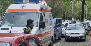 "Am pielea de găină". Un copil de doi ani din Ploieşti a murit în braţele tatălui său, după ce a căzut de la etajul 4