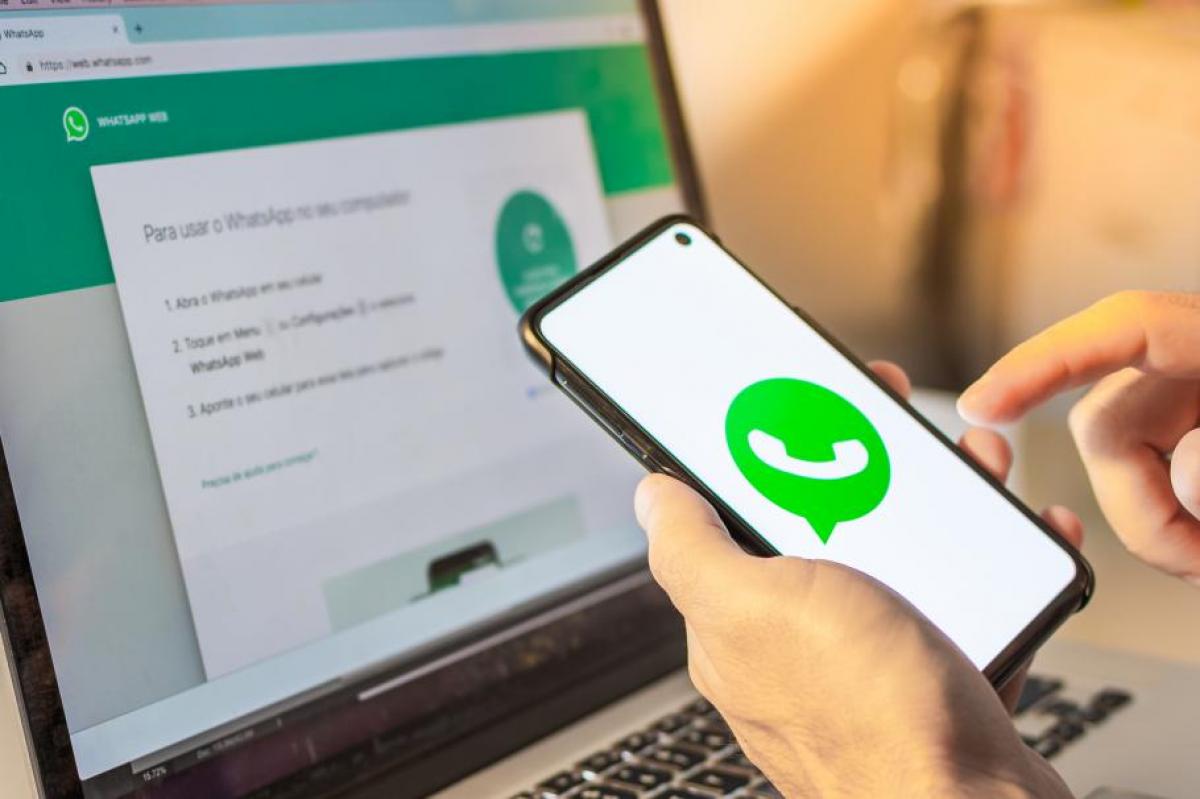 La nuova funzionalità di WhatsApp che ti consente di salvare i messaggi con una sola schermata