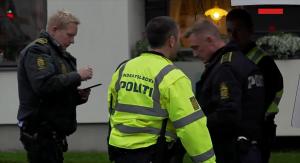 "Tati, îți dau alocația mea!" Un băiețel de 8 ani și-a implorat cu disperare părintele să nu-i ucidă mama. Femeia a fost executată în fața unui bloc din Danemarca