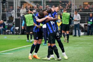 Inter Milano - AC Milan 1-0 (3-0) în semifinala Ligii Campionilor. Italienii speră din nou, după 13 ani de la victoria obținută cu Mourinho și Chivu