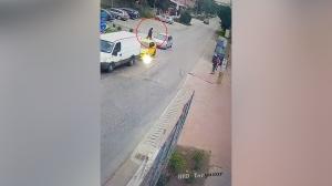 Momentul dramatic când un bărbat este lovit mortal de un TIR, în Constanța. Se angajase în traversarea străzii printr-un loc nepermis