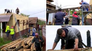 Impresionant: Un sat întreg din Gorj ajută o familie rămasă fără casă, după un incendiu. Unii dau banii, alții materiale sau mână de lucru