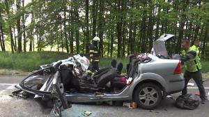 Şi-a condus iubita spre moarte: Cei doi tineri din Suceava au pierit tragic după ce şoferul de 25 de ani a adormit la volan şi a lovit o altă maşină şi un TIR