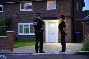 "Viaţa mea nu va mai fi niciodată la fel!" Mărturia sfâşietoare a mamei Sarei, fetiţa de doar 10 ani găsită moartă în casă. Cazul pune pe jar poliţia din UK