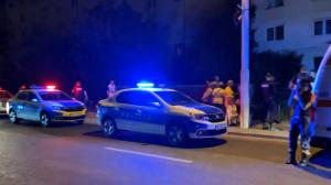 "Nu! Nu, că-l omoară!" Tânăr de 23 din Sibiu, ucis în bătaie după ce ar fi agresat mai mulţi oameni într-un bloc. A fost lăsat într-o baltă de sânge