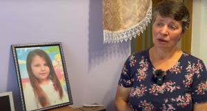 "Stătea cu lăcrimioara pe ochi. Simțea mititica că gata, moare”. Ultimele clipe din viaţa unei fetiţe de 9 ani, care a murit la spital după 20 de ore de chin, în Moldova
