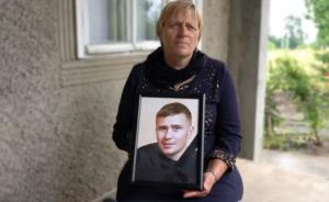 "S-a dus zâmbind la moarte". Sergiu, un tânăr de 34 de ani, ucis în bătaie de un prieten, care l-a abandonat lângă un iaz în Moldova