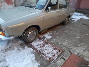Dacia 1300 din anul 1971, de vânzare. Câţi bani cere proprietarul: "Ai scris din greșeală euro"