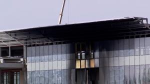 Noul terminal de la aeroportul din Craiova, în flăcări. Construcţia nu a fost nici măcar inaugurată