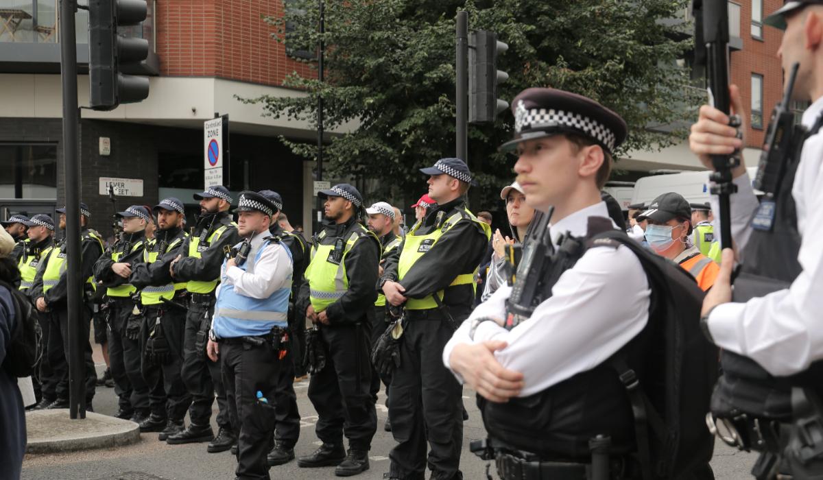 Marea Britanie anunță măsuri istorice pentru a descuraja imigrația ilegală