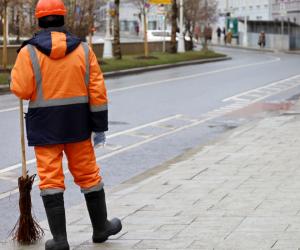 Meseriile fără diplomă unde poţi câştiga 8.100 €. Ţara europeană care caută 85.000 de muncitori