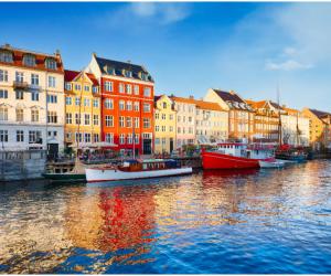 Orașul european care oferă turiştilor mâncare gratis, transport și intrare liberă la muzee, cu o condiţie