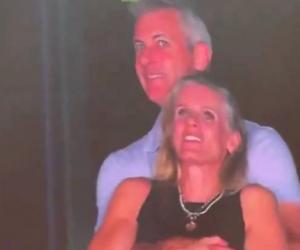 Femeia prinsă în braţele şefului la concertul Coldplay rupe tăcerea: "A fost primul şi singurul sărut"